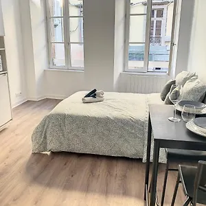  Appartement Gambetta - Studio - Terrasse - Proche Gare France