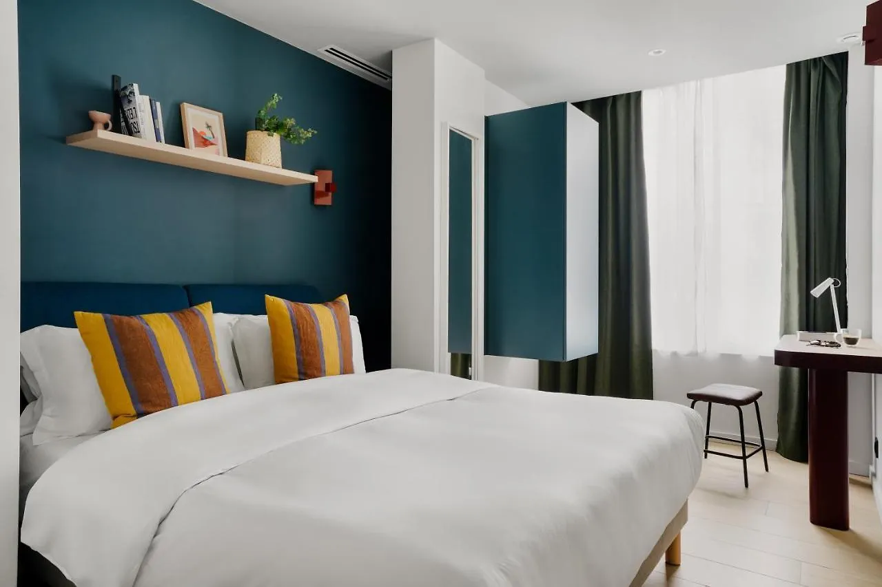 Edgar Suites Vicat - Porte de Versailles Paris France